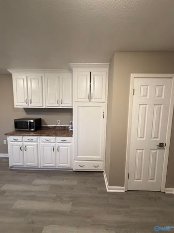 3010 Turf Avenue NW, Huntsville, AL 35816