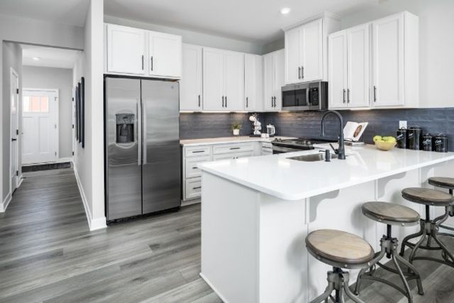 1068 Mountain View Dr A, Thompsons Station, TN 37179