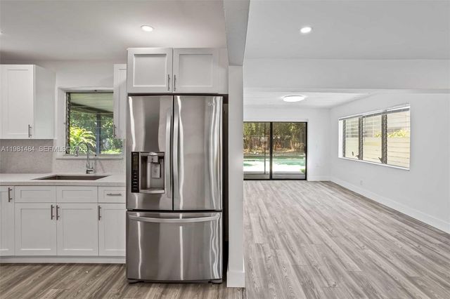 2517 Polk St, Hollywood, FL 33020