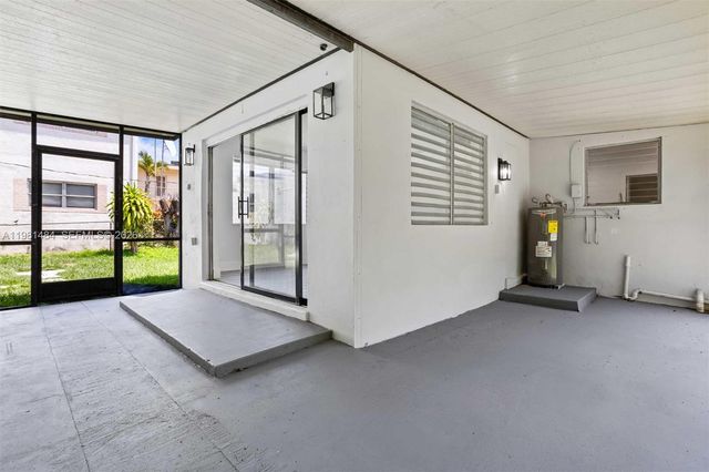 2517 Polk St, Hollywood, FL 33020