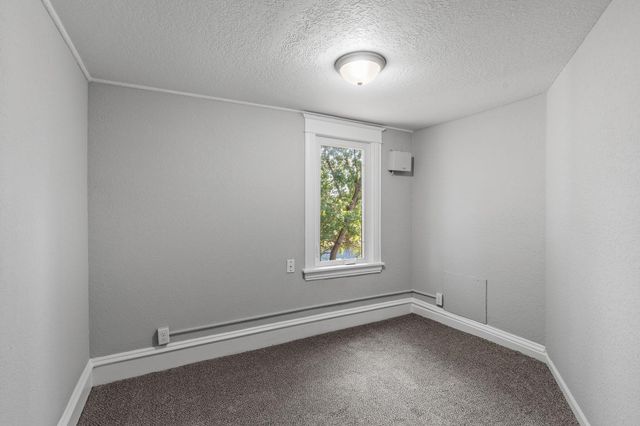 3726 Fremont Avenue N, Minneapolis, MN 55412