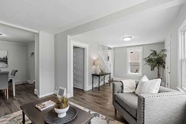 3726 Fremont Avenue N, Minneapolis, MN 55412