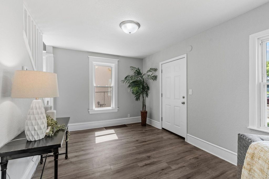 3726 Fremont Avenue N, Minneapolis, MN 55412 — photo 2