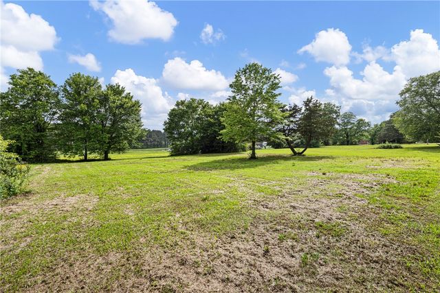 227 W Tucker Road, Pottsville, AR 72858