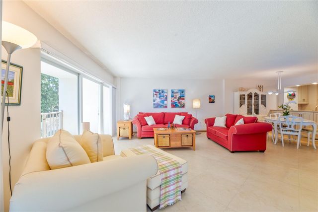 1021 Hillsboro Mile G1, Hillsboro Beach, FL 33062