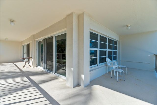 1021 Hillsboro Mile G1, Hillsboro Beach, FL 33062