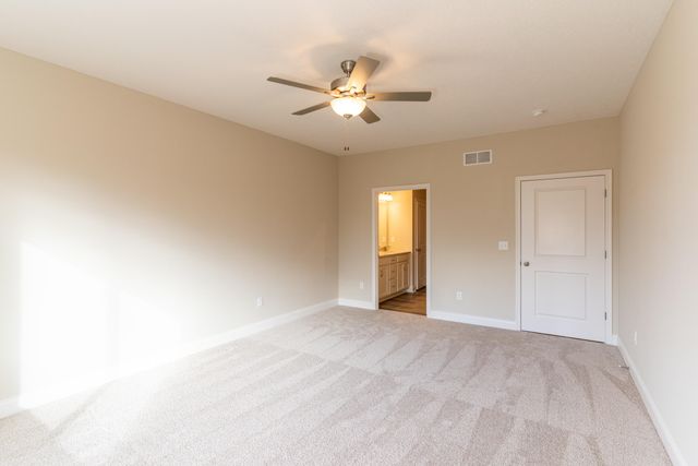 853 Amesbury Drive Street, Florence, KY 41042