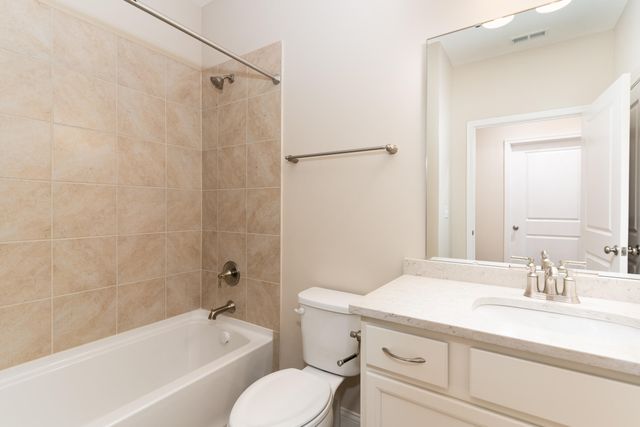 853 Amesbury Drive Street, Florence, KY 41042