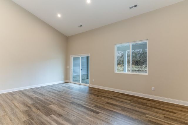 853 Amesbury Drive Street, Florence, KY 41042