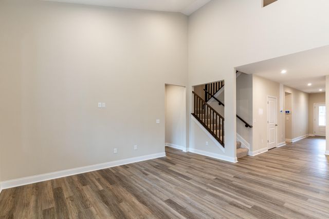 853 Amesbury Drive Street, Florence, KY 41042