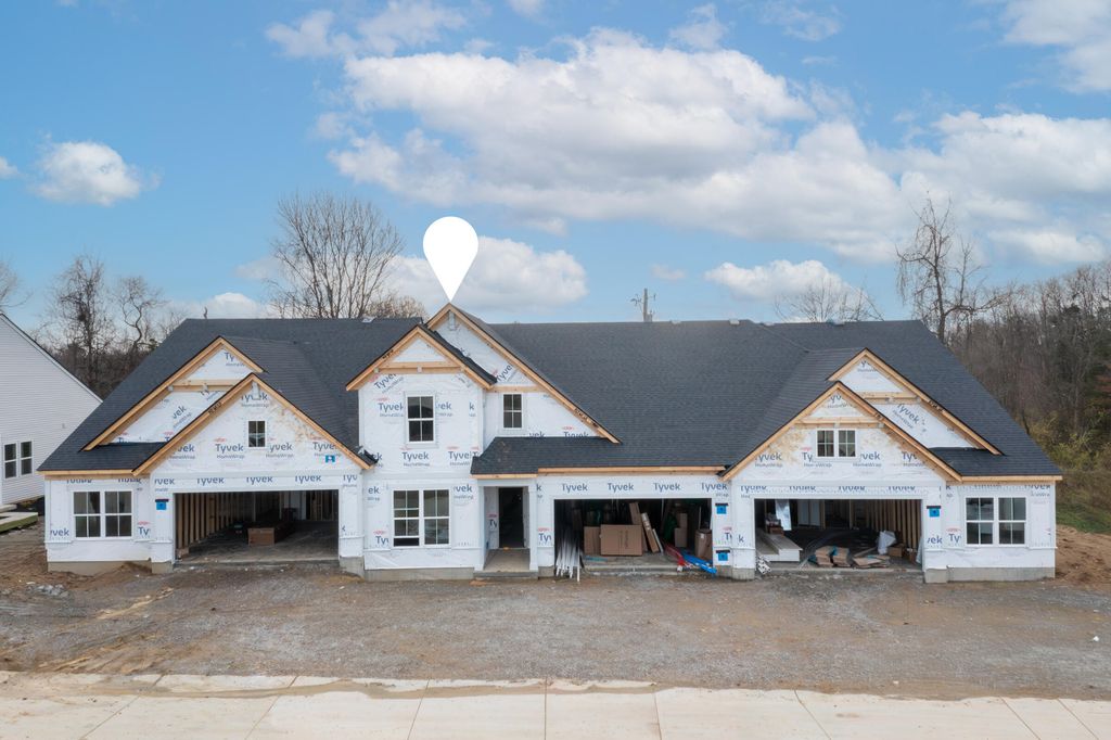 853 Amesbury Drive Street, Florence, KY 41042