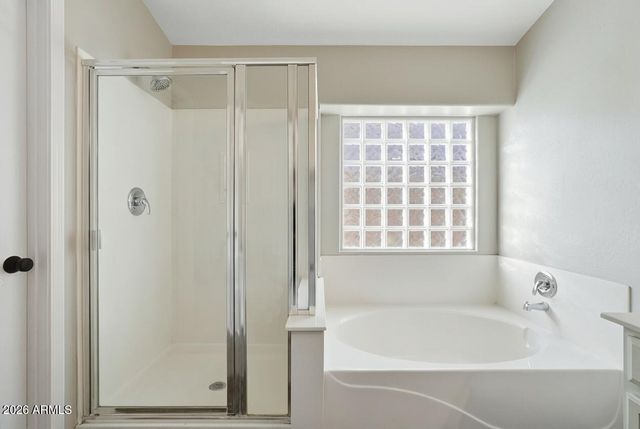 2829 E PARK VIEW Lane, Phoenix, AZ 85024