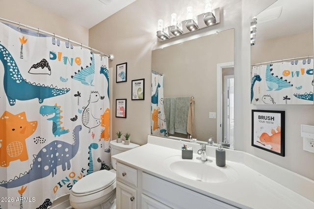 2829 E PARK VIEW Lane, Phoenix, AZ 85024