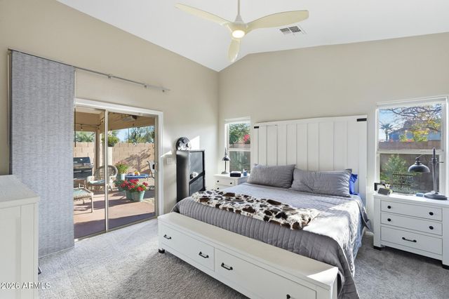 2829 E PARK VIEW Lane, Phoenix, AZ 85024