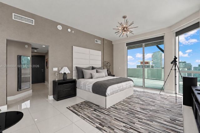 244 Biscayne Boulevard PH4908, Miami, FL 33132