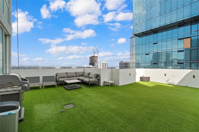 244 Biscayne Boulevard PH4908, Miami, FL 33132