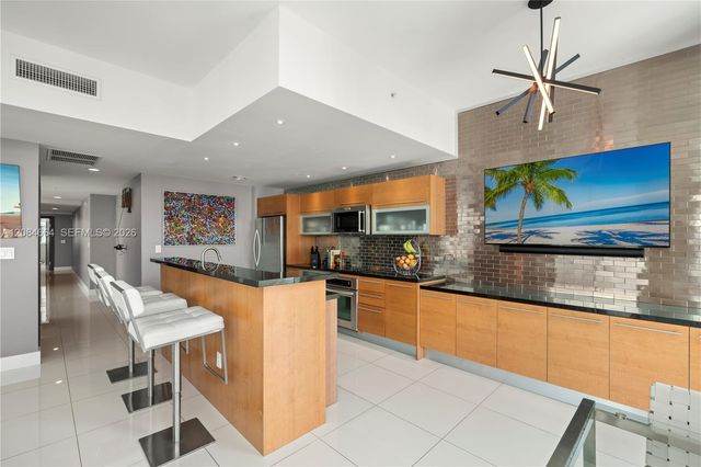 244 Biscayne Boulevard PH4908, Miami, FL 33132