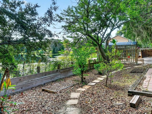 1625 ABRAMS ROAD, Eustis, FL 32726