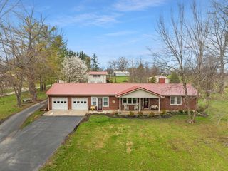 1390 Alton Station Road, Lawrenceburg, KY 40342