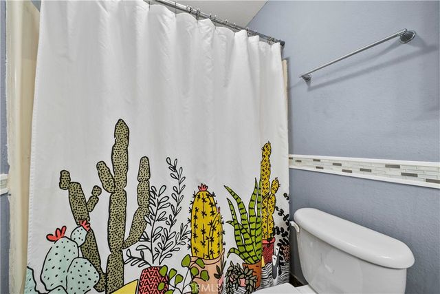 14435 Plummer 23, Panorama City, CA 91402