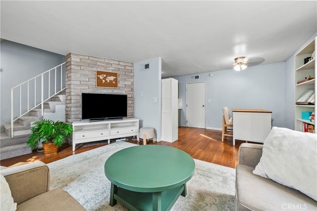 14435 Plummer 23, Panorama City, CA 91402