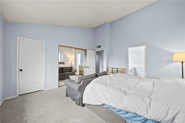 14435 Plummer 23, Panorama City, CA 91402
