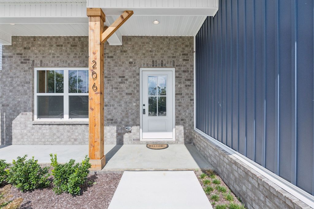 206 Karley Ln, Chapel Hill, TN 37034