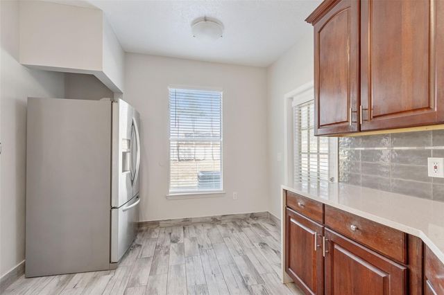 17932 VILLA CREEK DRIVE, Tampa, FL 33647