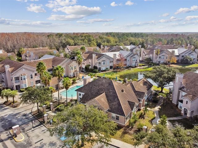 17932 VILLA CREEK DRIVE, Tampa, FL 33647