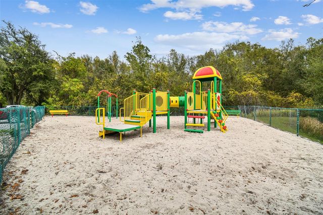 17932 VILLA CREEK DRIVE, Tampa, FL 33647