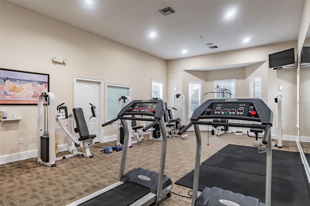 Image 62 of property listing at 17932 VILLA CREEK DRIVE, Tampa, FL 33647