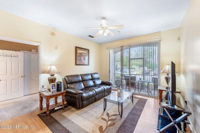 7990 BAYMEADOWS Road E 416, Jacksonville, FL 32256