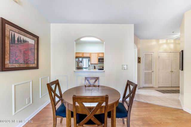 7990 BAYMEADOWS Road E 416, Jacksonville, FL 32256