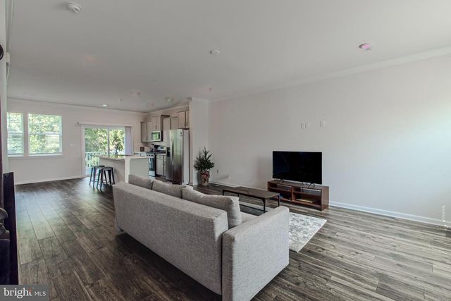 8372 DIETER DR, Rosedale, MD 21237