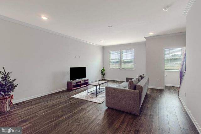 8372 DIETER DR, Rosedale, MD 21237