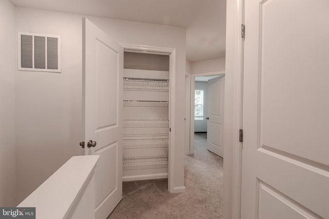 8372 DIETER DR, Rosedale, MD 21237