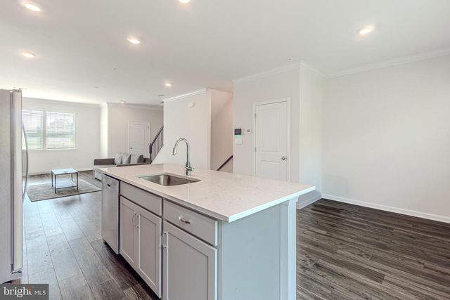8372 DIETER DR, Rosedale, MD 21237