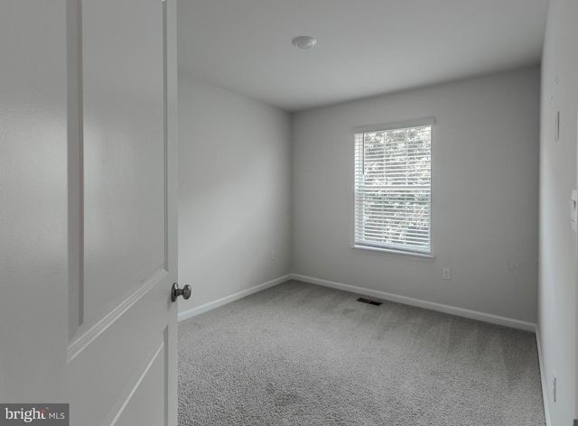 8372 DIETER DR, Rosedale, MD 21237