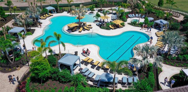 18312 BEEHIVE TERRACE, Lakewood Ranch, FL 34211