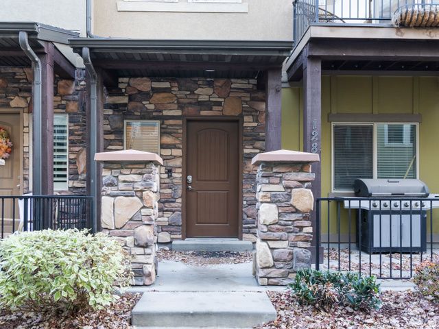 128 W PARRAMATTA LN, Salt Lake City, UT 84115