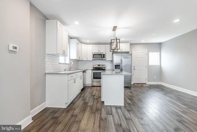 2660 S SHIELDS ST, Philadelphia, PA 19142