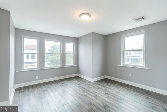 2660 S SHIELDS ST, Philadelphia, PA 19142