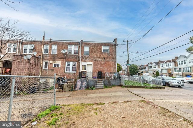 2660 S SHIELDS ST, Philadelphia, PA 19142