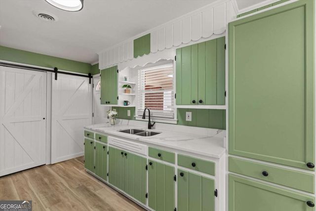 628 S Evelyn Place NW, Atlanta, GA 30318