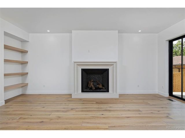 1935 Meade St, Denver, CO 80211