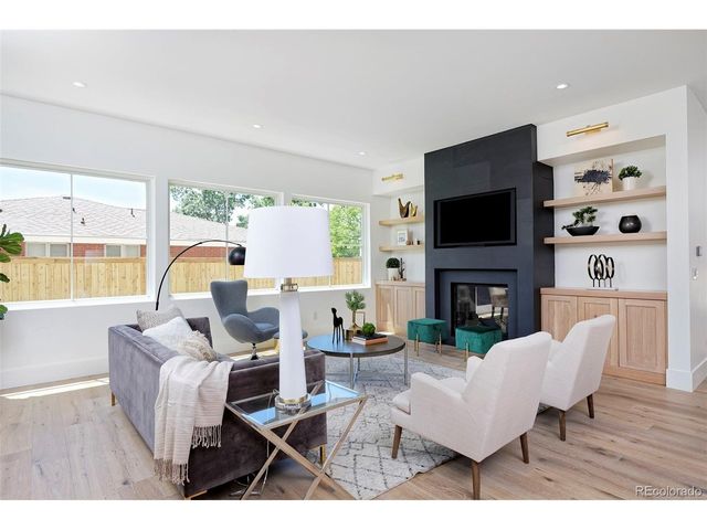 1935 Meade St, Denver, CO 80211