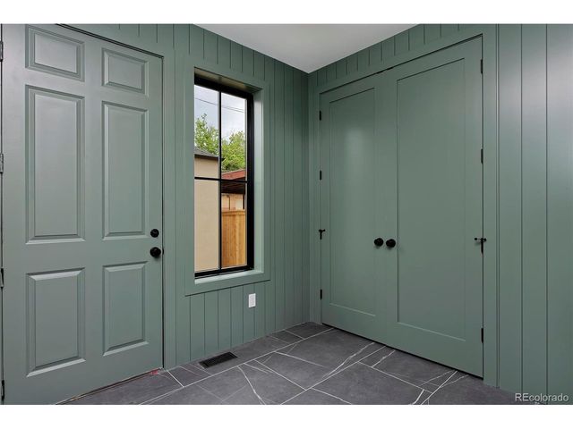 1935 Meade St, Denver, CO 80211