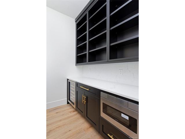 1935 Meade St, Denver, CO 80211