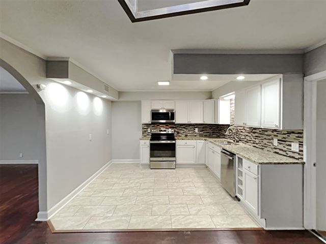 2141 Province Lane, Dallas, TX 75228