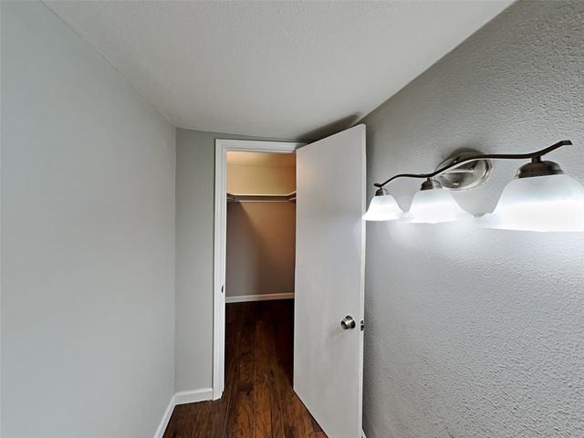 2141 Province Lane, Dallas, TX 75228